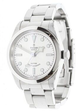 TUDOR Heritage Black Bay